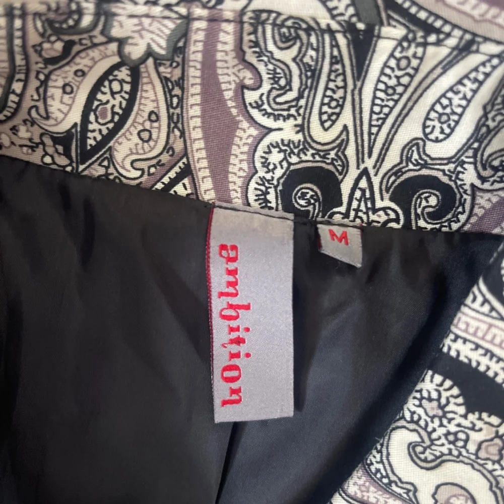 NWT ambition Paisley Print Button Up Fit and Flare Jacket / Coat Size Medium - Picture 5 of 9